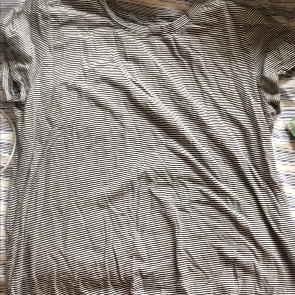 Universal thread t shirt